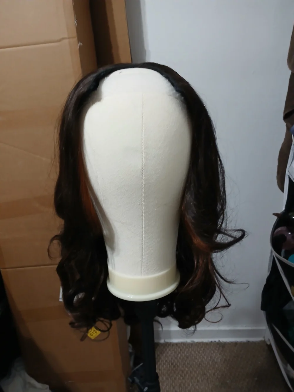 Beautiful Blowout Yaki Texture V Part Synthetic Wig With Highlights - Never Worn